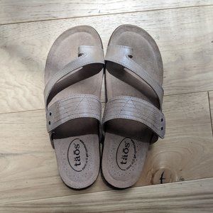 Taos Zone cork slides in Taupe size 9